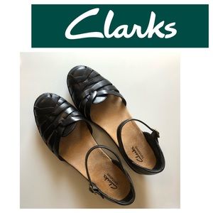 Women’s Strap Woven Low Heel Sandals